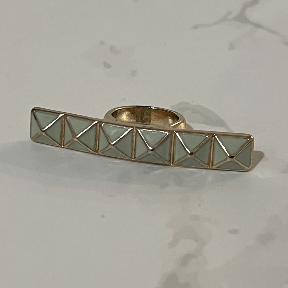 Gold Toned Mint Green Pyramid Fashion Bar Ring